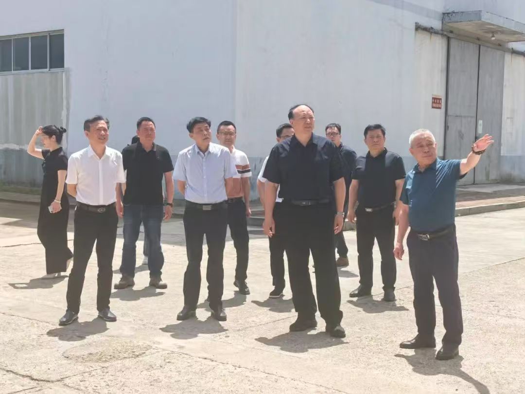 湖南省人大常委會(huì)民僑外委主任委員文富恒一行調(diào)研益陽(yáng)茶廠 探尋非遺茶韻