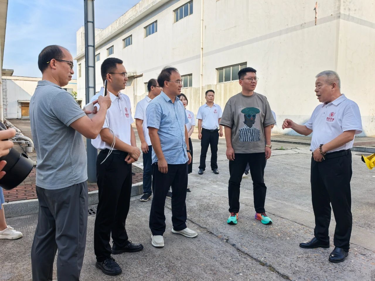 “片葉度關山——萬里茶路中國行（2025）”活動走進益陽茶廠